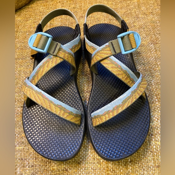 CHACO Midwest Fields landscape Z1 sandals, size 7 - Picture 1 of 5